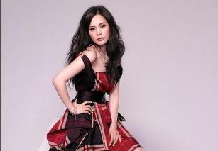 女装网红爆料大全视频播放,视频播放背后的时尚秘密解析 第2张 女装网红爆料大全视频播放,视频播放背后的时尚秘密解析 第2张